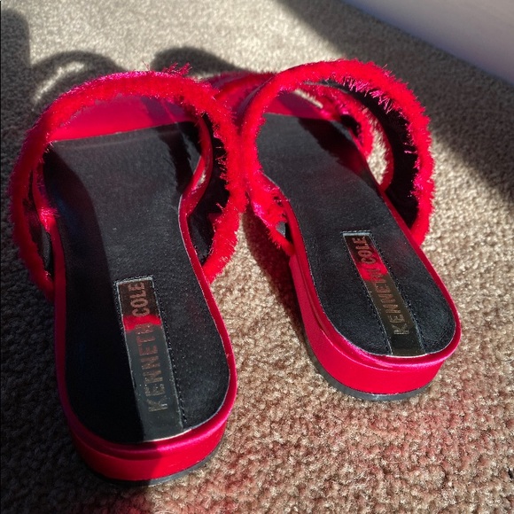 Kenneth Cole Sandals - Picture 6 of 16